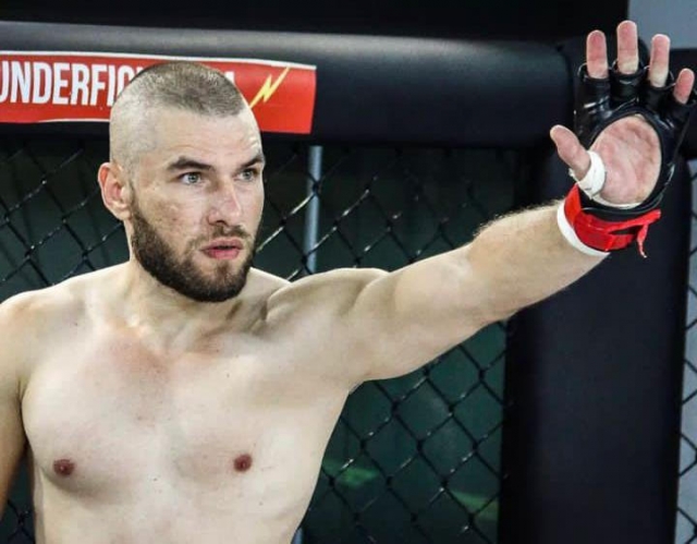 Dérik de Freitas a um passo do UFC